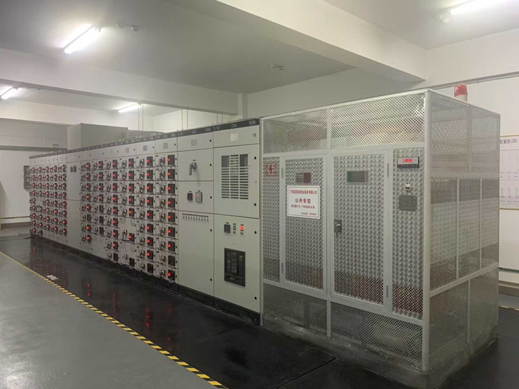 別再讓&ldquo;電老虎&rdquo;偷走您的利潤！高效變壓器，才是企業(yè)降本增效的隱形冠軍